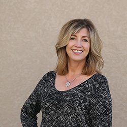 RHONDA- SALES ASSOCIATE RHONDA- SALES ASSOCIATE